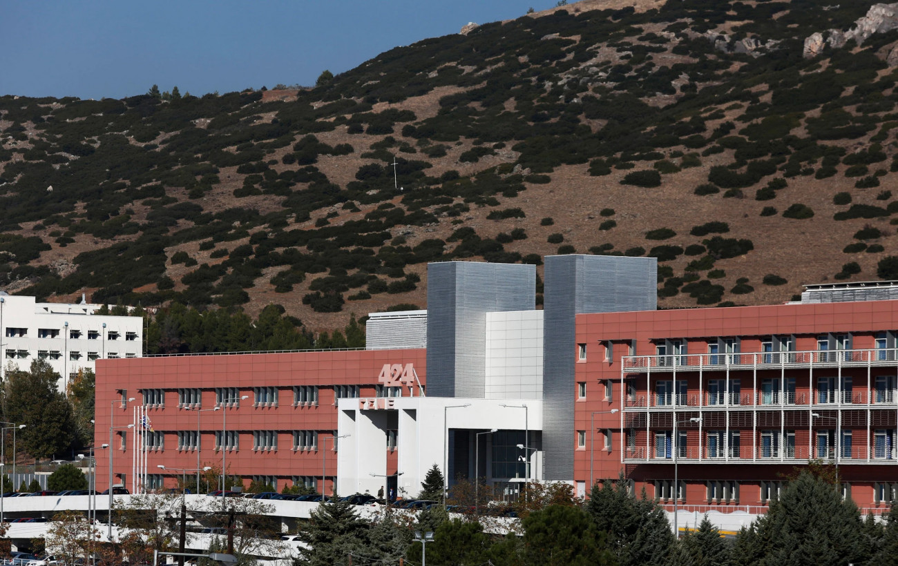 ΠΑΣΟΚ και ΣΥΡΙΖΑ καταγγέλλουν την επικοινωνιακή διαχείριση των στρατιωτικών νοσοκομείων