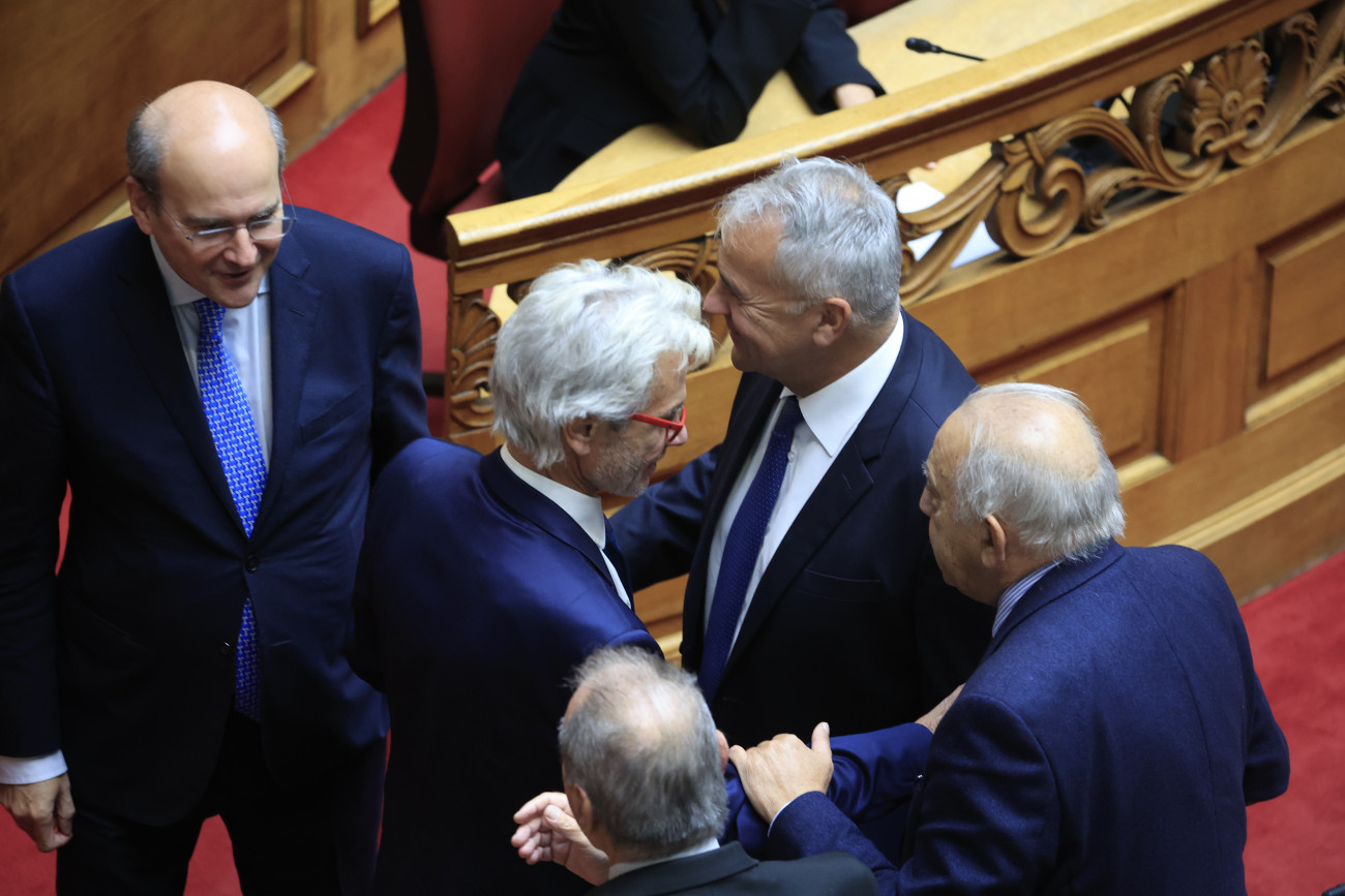 Ξεκινά η αντιπαράθεση στη Βουλή για τον προϋπολογισμό του 2025