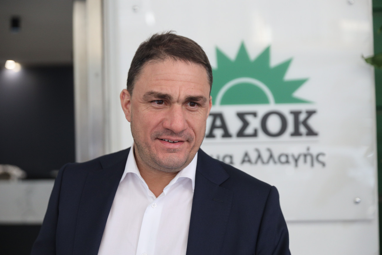 Τσουκαλάς προς Π. Μαρινάκη: Η κυβέρνηση υποτιμά τη νοημοσύνη του λαού μοιράζοντας καθρεφτάκια