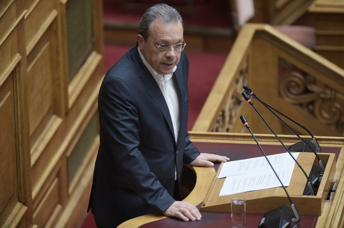 Φάμελλος για Τέμπη: Ερωτήματα για τη διαφάνεια και τις ευθύνες της κυβέρνησης
