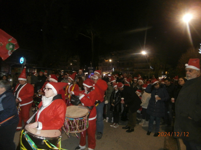 Κομοτηνή: Πλήθος κόσμου χθες στο Santa Run Komotini 2024