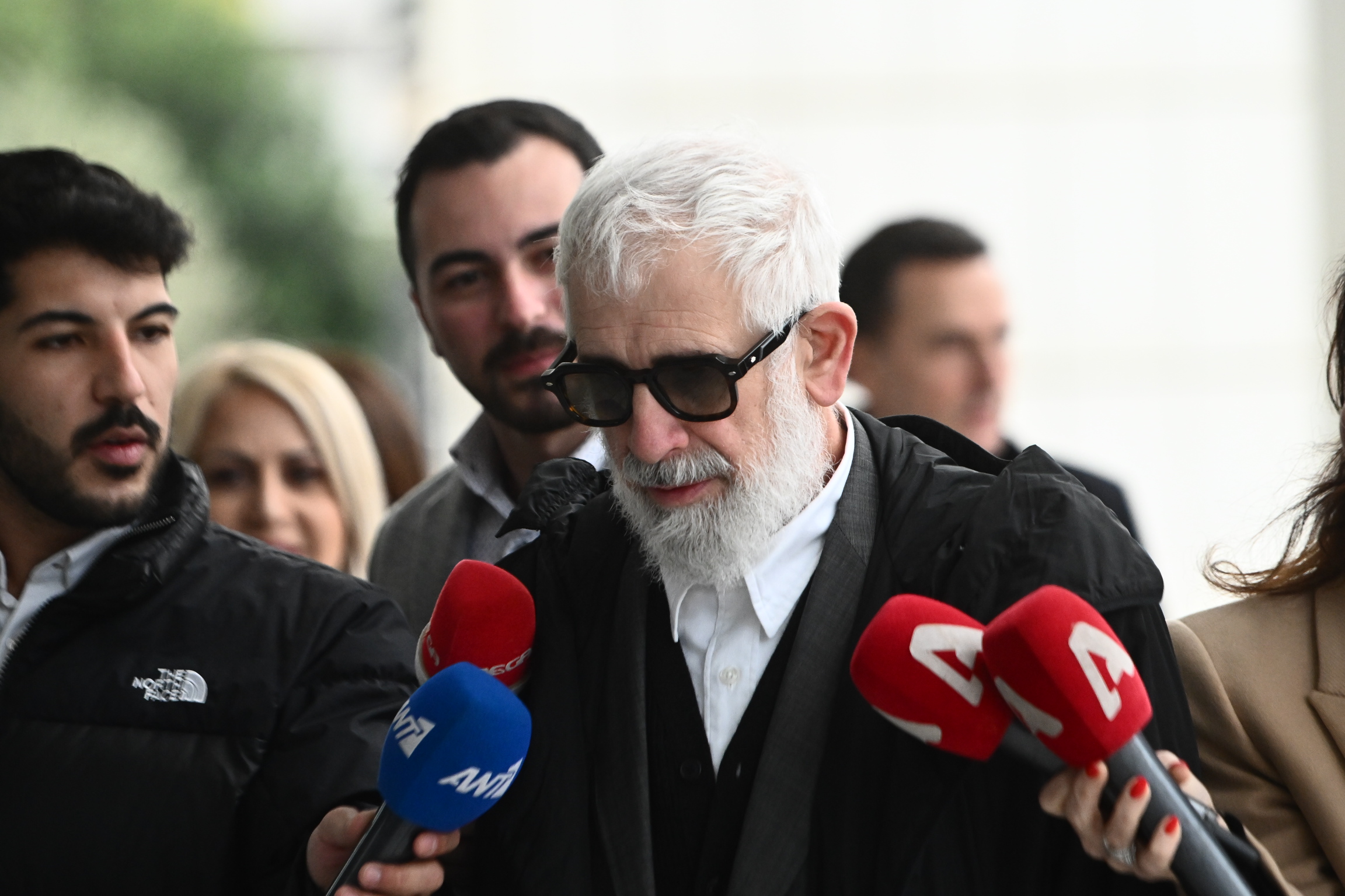 Πέτρος Φιλιππίδης: Έναν χρόνο ήμουν στη φυλακή για μια κυρία που είπε ψέματα και αθωώθηκα – Πέντε χρόνια δεν έχει ακουστεί η φωνή μου