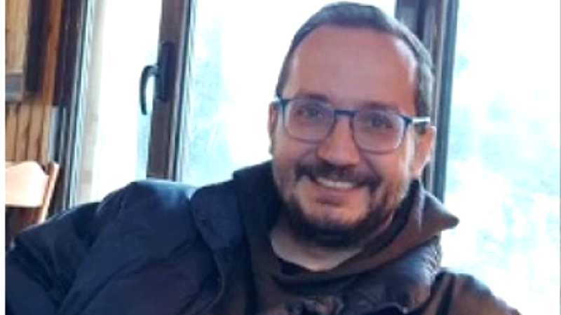 Βασίλης Καλογήρου: Η οικογένεια επιμένει στο σενάριο αρπαγής και δολοφονίας – 24 ερωτήματα προς τη Δικαιοσύνη