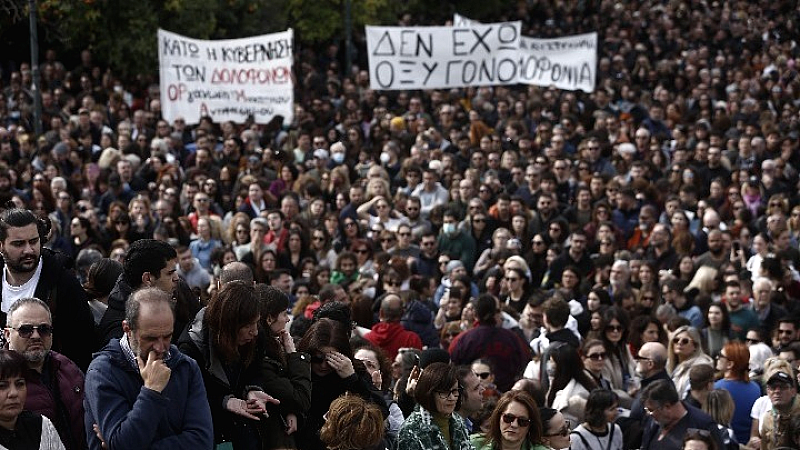 Τέμπη: 24ωρη απεργία σε όλη την χώρα την Παρασκευή – Ποιοι συμμετέχουν
