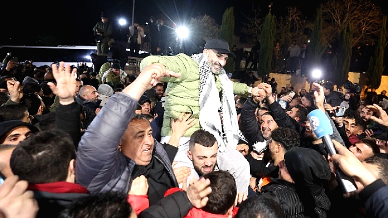 Η μεταφορά πολιτικών κρατουμένων από το Ισραήλ στη Γάζα