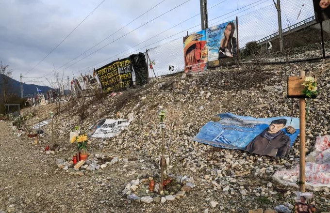 Σερβία: Φοιτητές εκφράζουν την αλληλεγγύη τους στον ελληνικό λαό για την τραγωδία στα Τέμπη