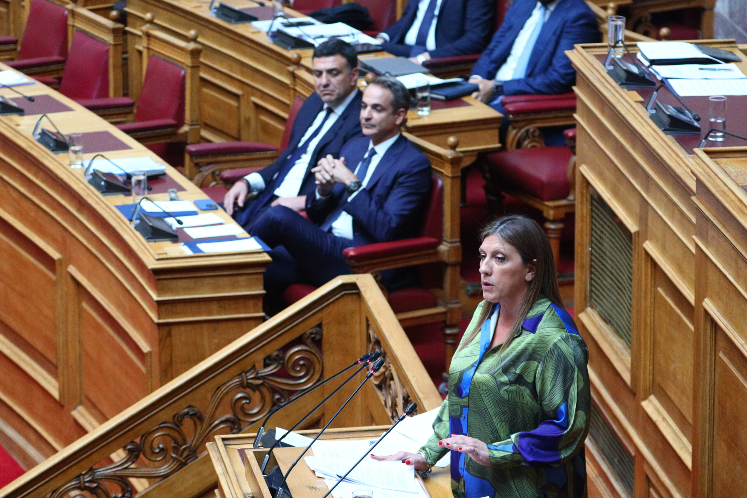 Ζωή, ΠΑΣΟΚ και το παιχνίδι του Μαξίμου