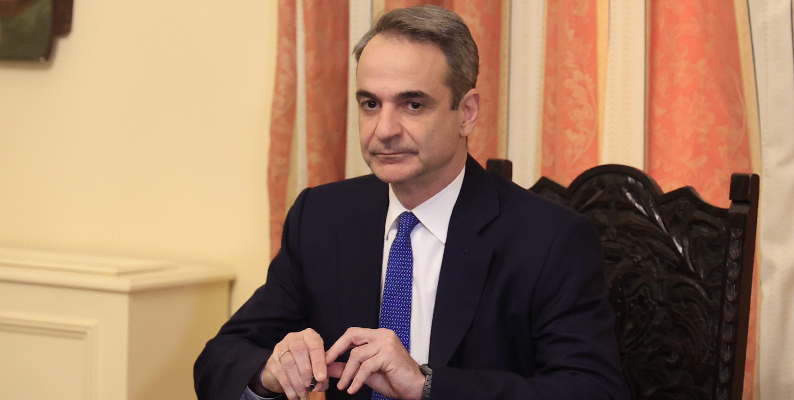Αύξηση του κατώτατου μισθού στα 880 ευρώ: Το σχέδιο Μητσοτάκη για να αναστρέψει την πίεση από Τέμπη και δημοσκοπήσεις