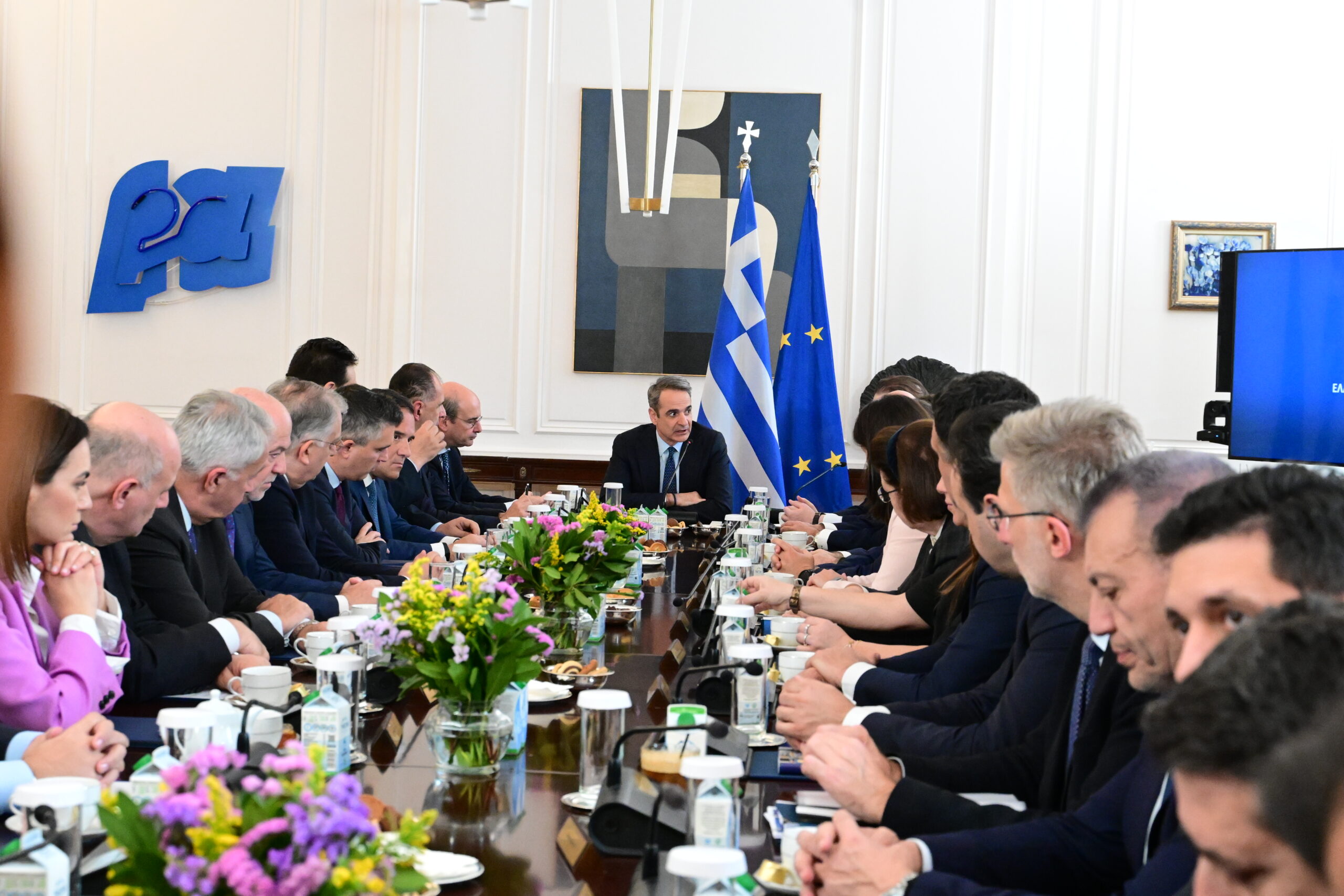 Αύξηση κατώτατου μισθού: Ποιοι ωφελούνται, ποιοι λίγο και ποιοι καθόλου