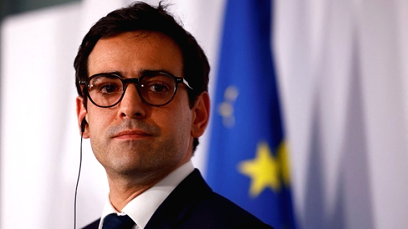 Η Ευρώπη έτοιμη να απαντήσει στη δασμολογική πρόκληση, δηλώνει ο αντιπρόεδρος της ΕΕ Stéphane Séjourné