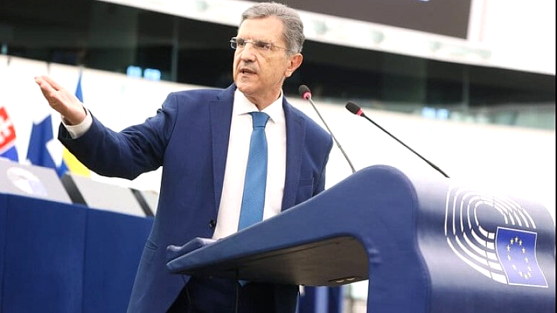 Διπλάσια κονδύλια για στέγαση: Νέες πρωτοβουλίες από την Κομισιόν για τους νέους