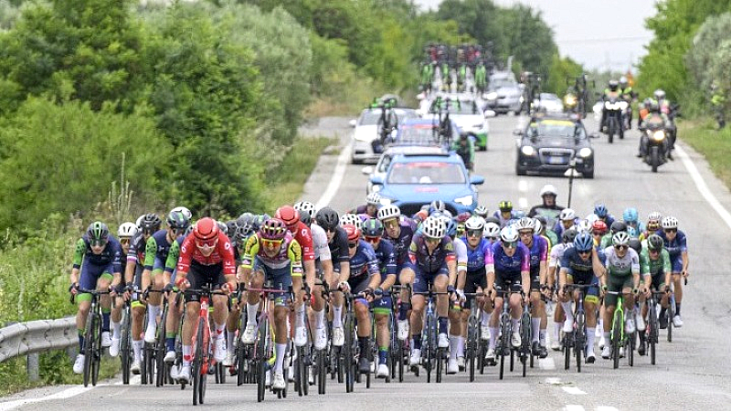 Επίσημη έναρξη του ΔΕΗ Tour of Hellas 2025 στην Πάτρα
