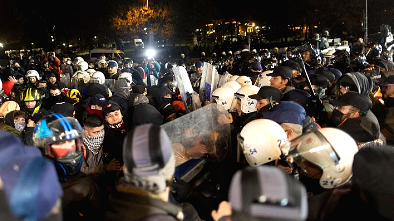 Απελευθέρωση δημοσιογράφων στην Τουρκία: Εξελίξεις μετά τις συλλήψεις