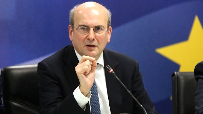 Κωστής Χατζηδάκης: Στρατηγική προσέγγιση στην οικονομία και τον κατώτατο μισθό