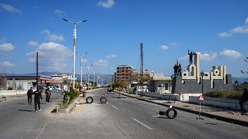 Αμφισβήτηση της νομιμότητας της νέας κυβέρνησης από τους Κούρδους λόγω της μη εκπροσώπησης της συριακής κοινωνίας