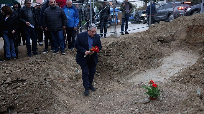 Δ. Κουτσούμπας: Δέσμευση του ΚΚΕ για την ταυτοποίηση των θυμάτων στον ομαδικό τάφο κοντά στο Γεντί Κουλέ