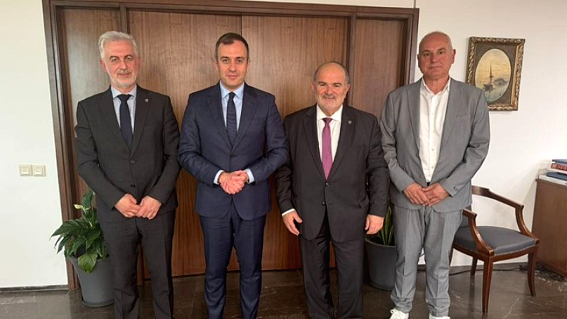 Συνεργασία ΓΣΕΒΕΕ και υφυπουργού Εξωτερικών για την προώθηση των εξαγωγών των ΜμΕ