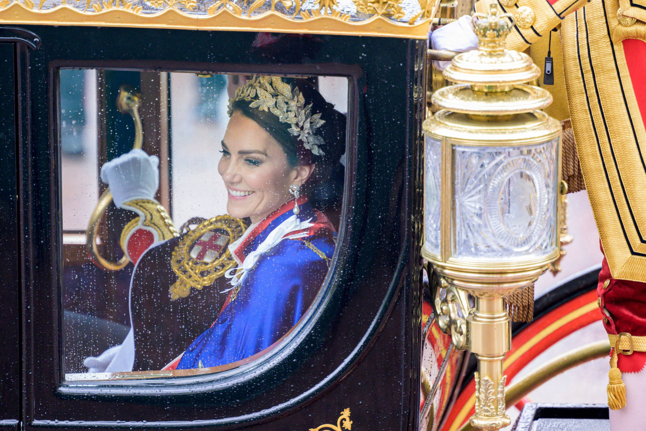 Δύο ηχηρές απουσίες στην Παγκόσμια Ημέρα Γυναίκας ενισχύουν φήμες για τριβές στη βασιλική οικογένεια