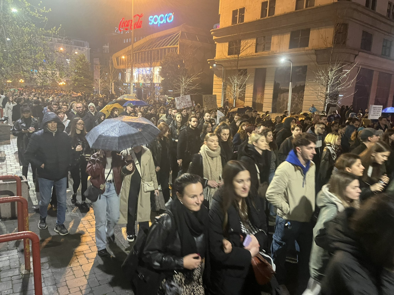 Βόρεια Μακεδονία: Μαζική πορεία διαμαρτυρίας στα Σκόπια για τους 59 θανάτους στην Κότσανη