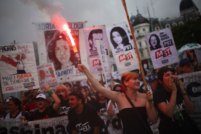 Αργεντινή: Ο Μιλέι αποχαρακτηρίζει έγγραφα της χούντας στην επέτειο της επιβολής της