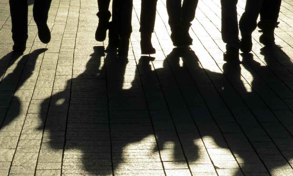 Συμμορία ανηλίκων λήστευε νεαρούς στην Καλλιθέα: τέσσερις συλλήψεις