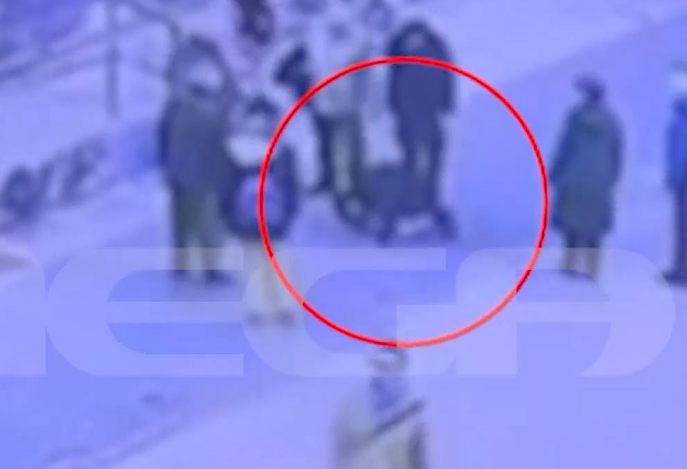 Καλλιθέα: Νέο βίντεο αποκαλύπτει την επίθεση ανηλίκων σε 17χρονο