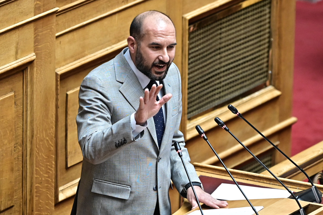 Νέα Αριστερά: Προκλητικό το υπόμνημα Τριαντόπουλου για τη Βουλή και τους συγγενείς των θυμάτων