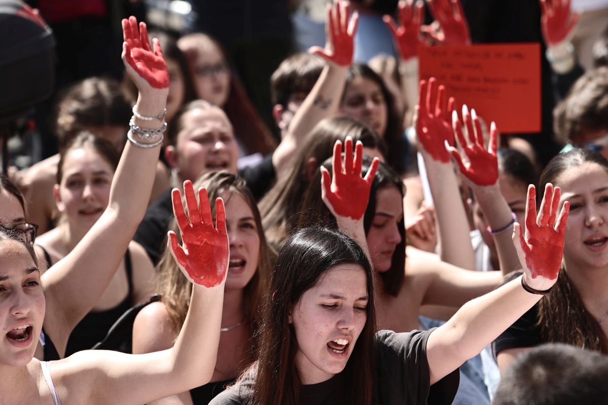 Φεμινισμός, βία και πολιτική προστασία