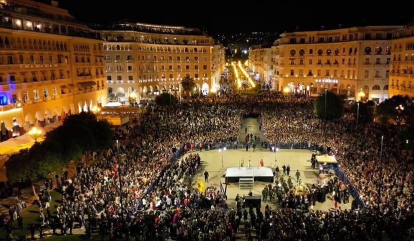 Θεσσαλονίκη: Επαναλαμβάνεται και φέτος η συνάντηση των 5 Επιταφίων στην πλατεία Αριστοτέλους