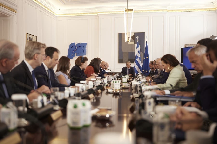 Ομάδα αλήθειας: Η Λεπέν καταδικάστηκε, στην Ελλάδα δεν θα παρέμβει εισαγγελέας;