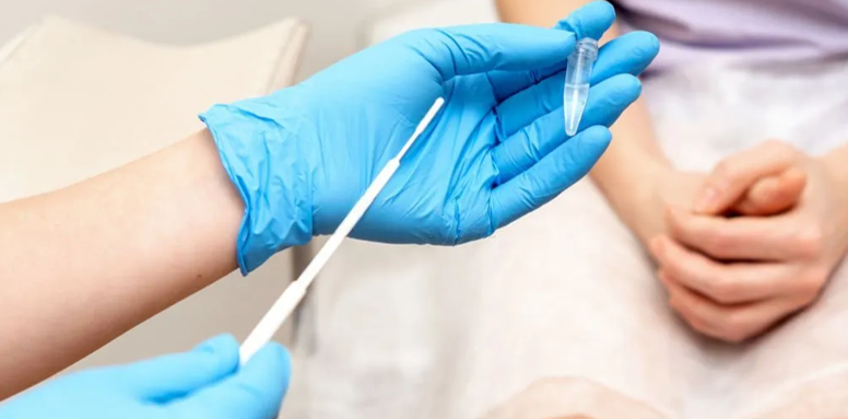 Τεστ ΠΑΠ, κολποσκόπηση και HPV: Πώς ο μαιευτήρας γυναικολόγος μπορεί να σας σώσει τη ζωή με έγκαιρη διάγνωση