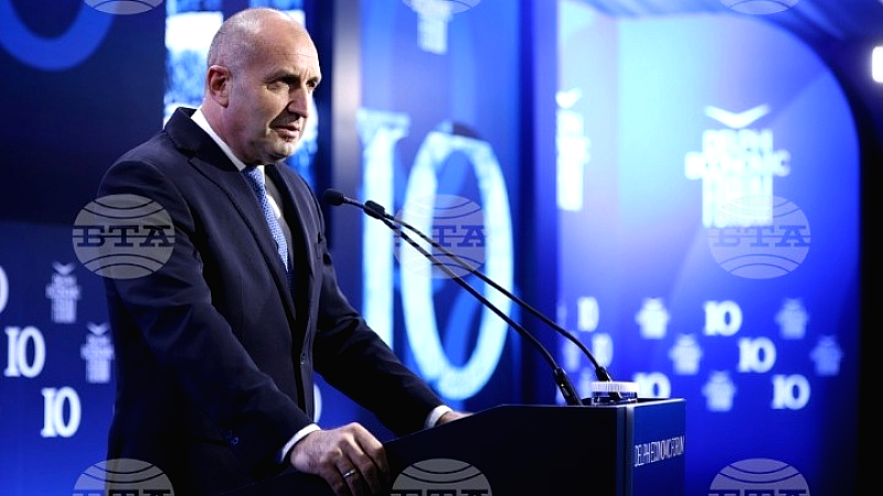 Η Ελλάδα και η Βουλγαρία: Στρατηγικός άξονας σταθερότητας και ασφάλειας, σύμφωνα με τον πρόεδρο Ράντεφ