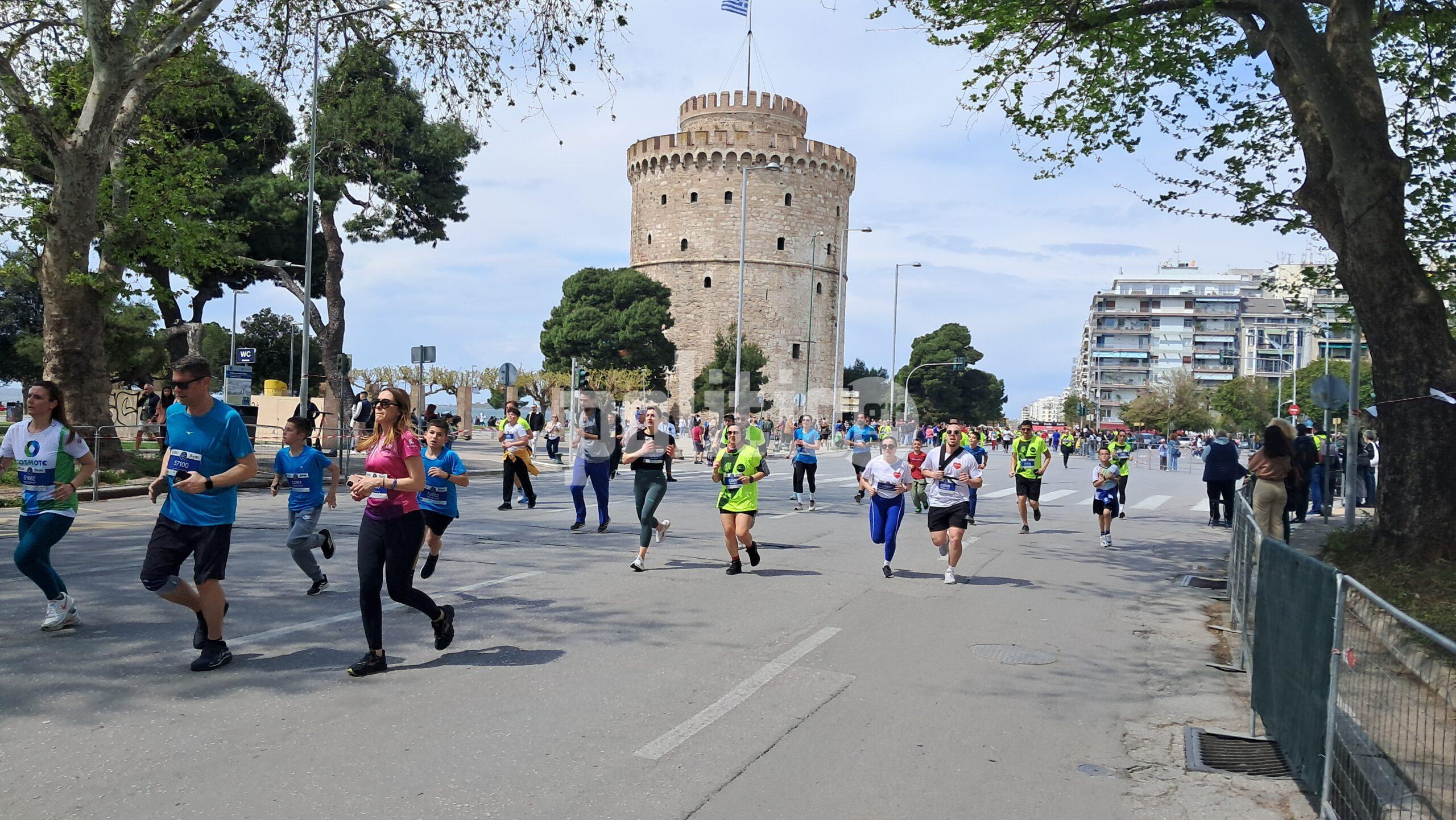 Ο 19ος Μαραθώνιος «Μέγας Αλέξανδρος – bwin» σκόρπισε συγκίνηση και ρεκόρ – Χιλιάδες δρομείς σε μια μέρα γιορτής