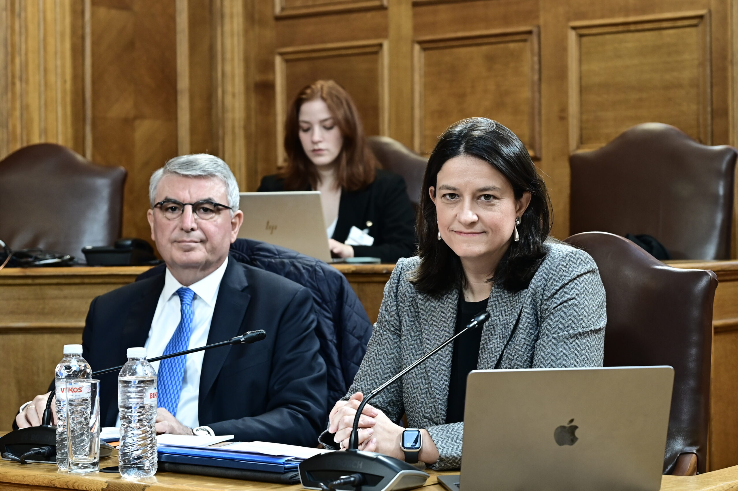 Στις εισπρακτικές η είσπραξη των χρεών στον ΕΦΚΑ – Τι προβλέπει η νέα ρύθμιση