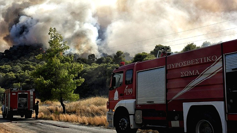 Κατασβέστηκε η πυρκαγιά στη χαμηλή βλάστηση της Κερατέας