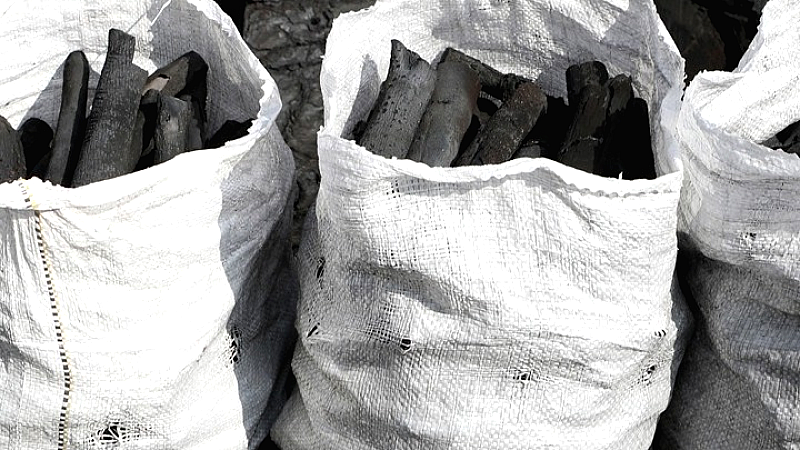 Κλοπή 3,5 τόνων κάρβουνων στους Θρακομακεδόνες