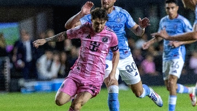 Η Major Soccer League περιορίζει τον σωματοφύλακα του Μέσι στις αποδυτήρια και τις μικτές ζώνες