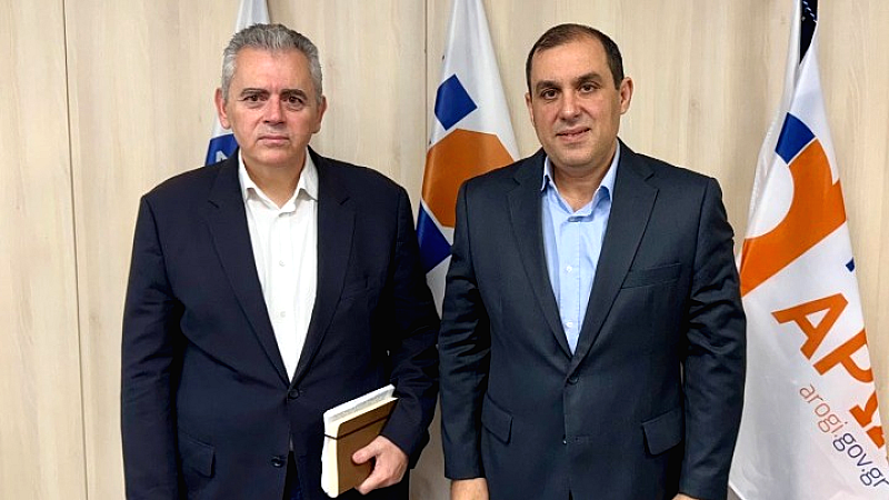 Συνάντηση Χαρακόπουλου – Κατσαφάδου: Αντιμετώπιση των προκλήσεων στην Θεσσαλία
