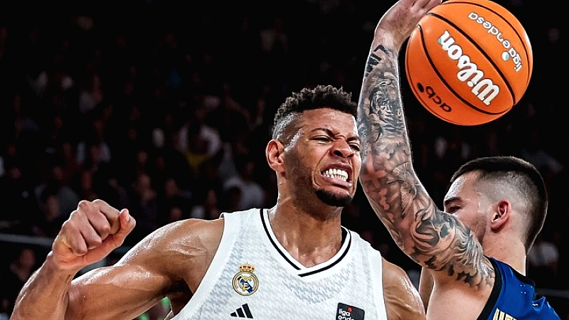 Ο Ταβάρες αναδεικνύεται MVP για Μάρτιο και Απρίλιο