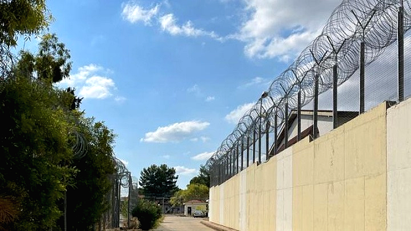 Μια μοναδική χοροθεατρική παράσταση στο κατάστημα κράτησης γυναικών Ελεώνα Θήβας