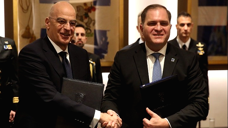 Στρατηγική συνεργασία ΥΠΕΘΑ και ΑΑΔΕ για την καταπολέμηση της διαφθοράς και την ενίσχυση της διαφάνειας