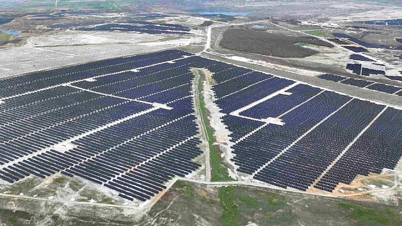 Δύο νέα φωτοβολταϊκά έργα 567 μεγαβάτ στην Κεντρική Μακεδονία από RWE και ΔΕΗ