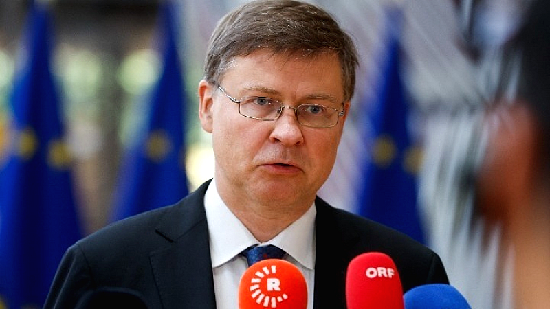 Ντομπρόβσκις: Η Ευρωπαϊκή Ένωση διατηρεί τη συνεργασία της με τις Ηνωμένες Πολιτείες