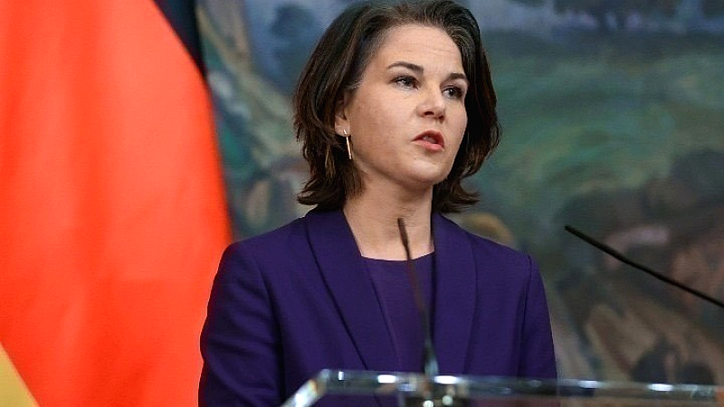 Η θλιβερή απώλεια του Πάπα Φραγκίσκου: Η υπουργός Εξωτερικών αναγνωρίζει τη σημαντικότητα της φωνής του