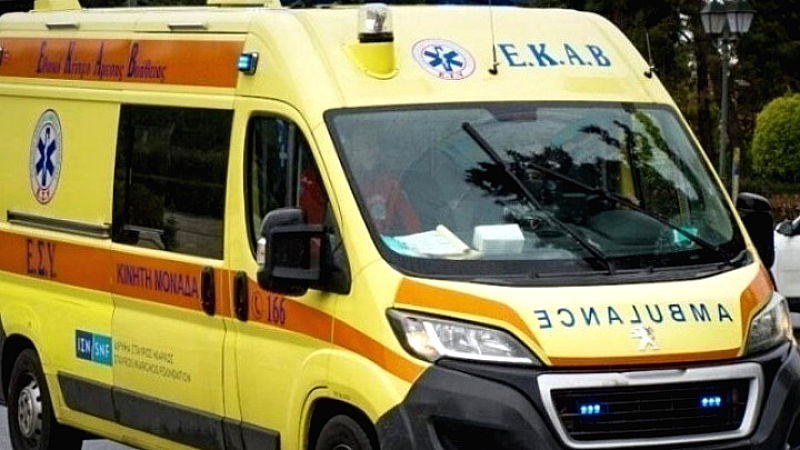 Σοβαρό ατύχημα στην Πάτρα: Τρένο συγκρούστηκε με ΙΧ, μία τραυματίας