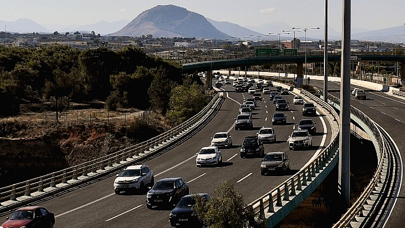 Αυξημένη κίνηση στους δρόμους για την έξοδο των εκδρομέων του Πάσχα