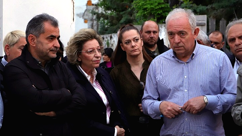 Επιχειρήσεις αυτοψίας στα Βούτες για τις ρηγματώσεις κατοικιών και δρόμων από τον δήμο Ηρακλείου