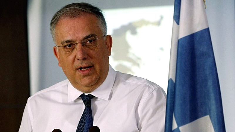 Η κυβέρνηση προάγει ανάπτυξη και κοινωνική συνοχή, δηλώνει ο Τάκης Θεοδωρικάκος