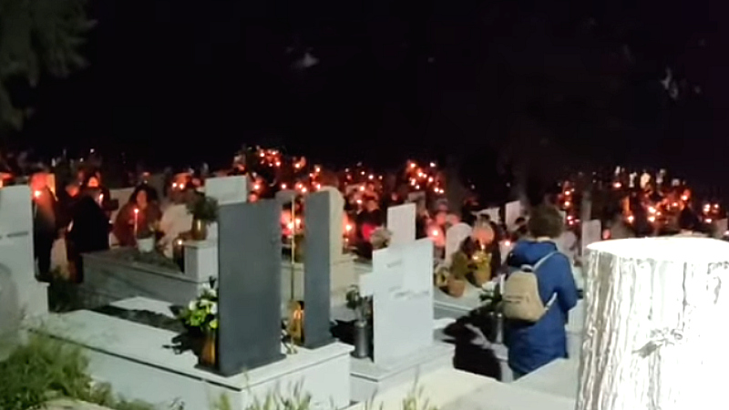 Η αναστάσιμη ατμόσφαιρα στο νεκροταφείο του Αγίου Γεωργίου στην Κοζάνη