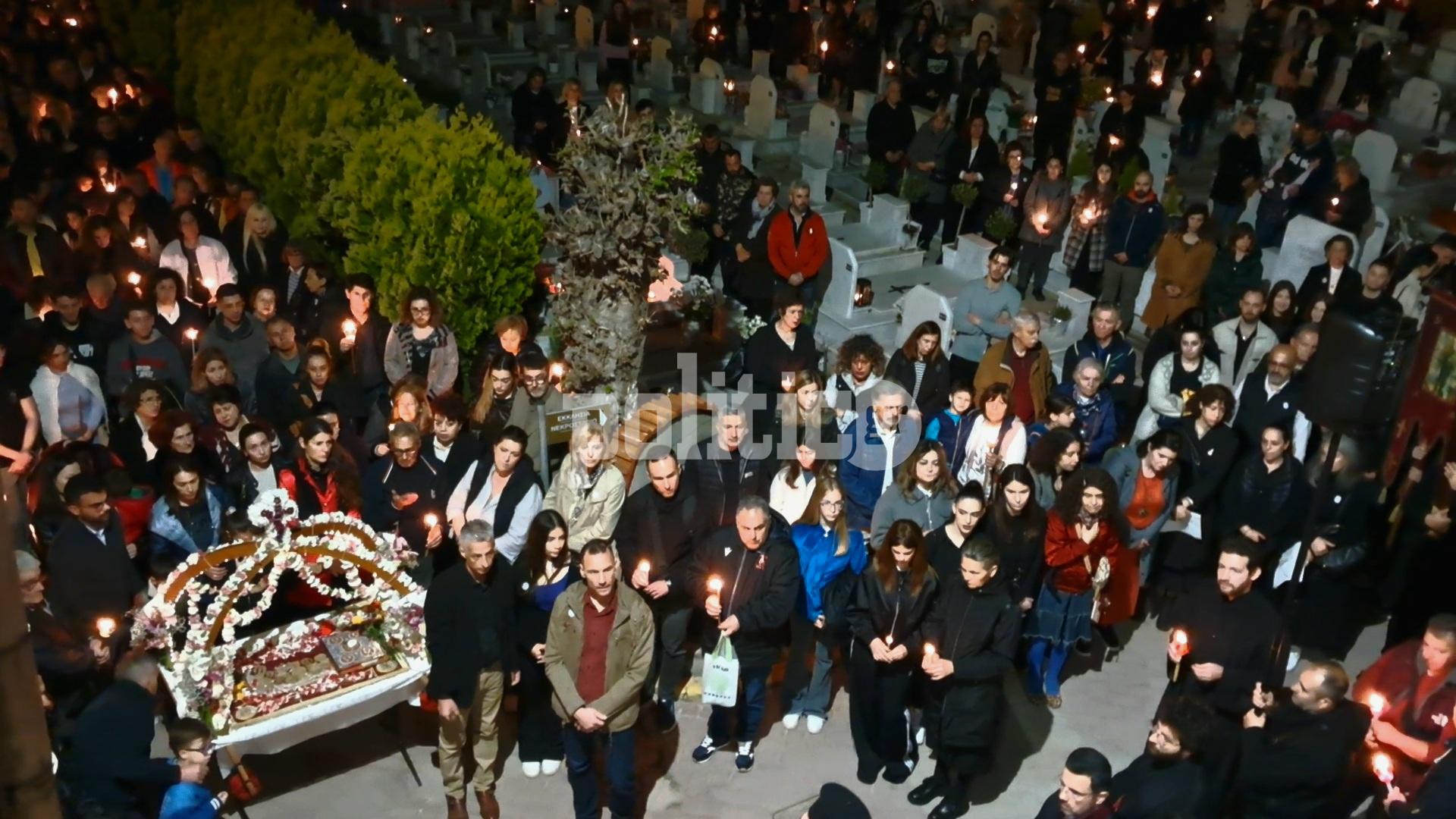 Θεσσαλονίκη: Μία ξεχωριστή διαδρομή Επιταφίου μέσα από τα Kοιμητήρια, που έγινε παράδοση στην Καλαμαριά